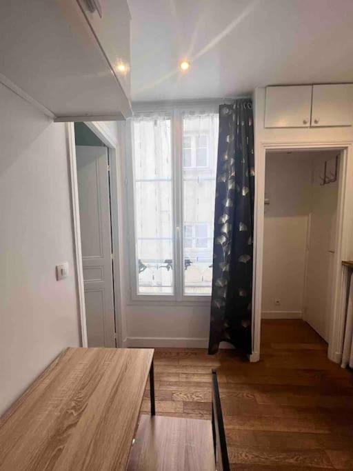 פריז Super Appartement T2 Proche De Tour Eiffel מראה חיצוני תמונה