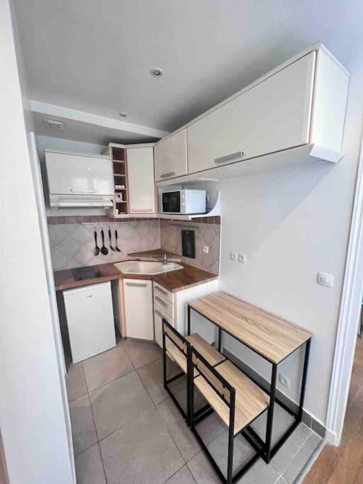 פריז Super Appartement T2 Proche De Tour Eiffel מראה חיצוני תמונה